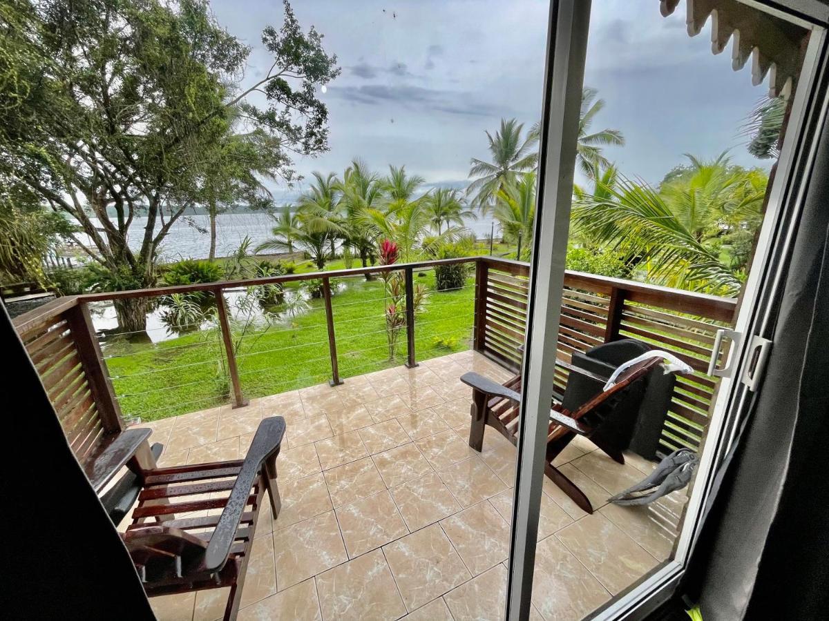 Dolphin Blue Paradise Bocas Town Bagian luar foto