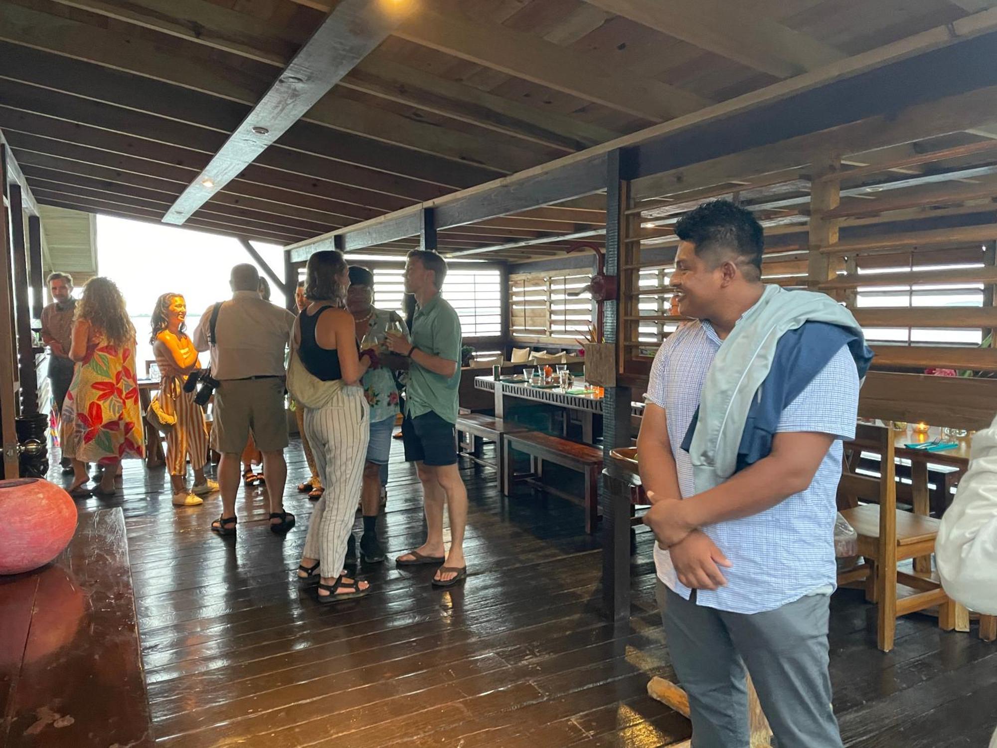 Dolphin Blue Paradise Bocas Town Bagian luar foto