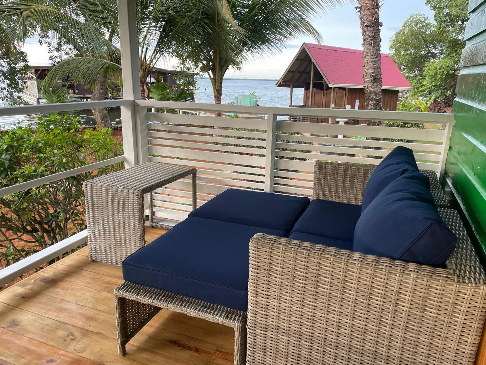 Dolphin Blue Paradise Bocas Town Bagian luar foto